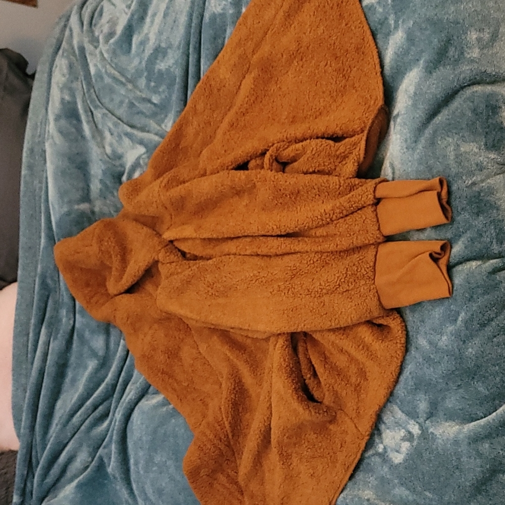 Hooded fuzzy overthrow Large - Picture 2 of 2